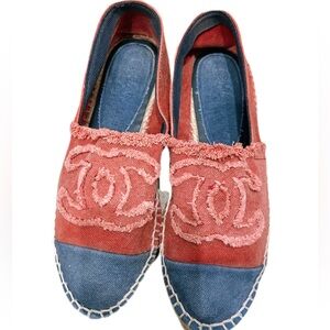 🚩steal authentic CHANEL Two-Tone Red and Blue Espadrilles
